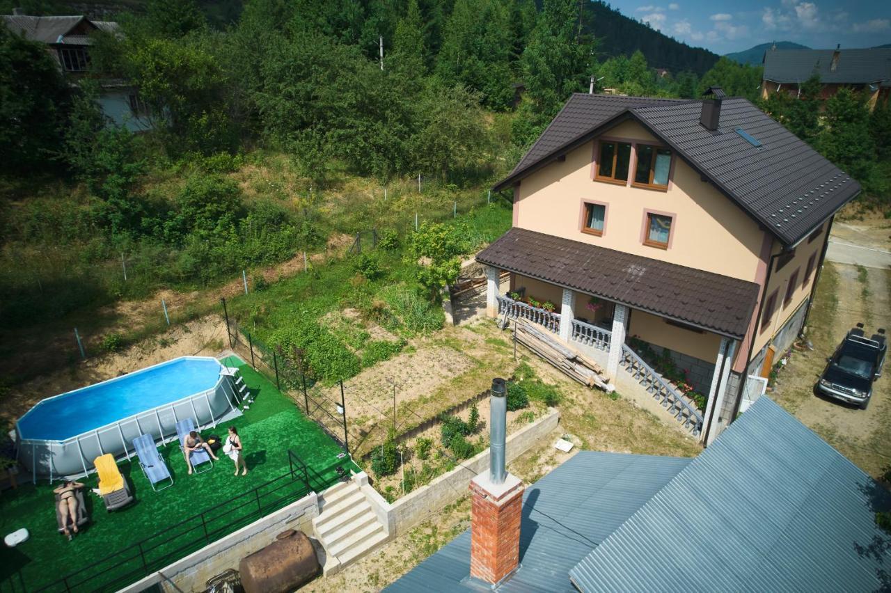 Gazdіvska Hata Guest House Yaremtche Extérieur photo