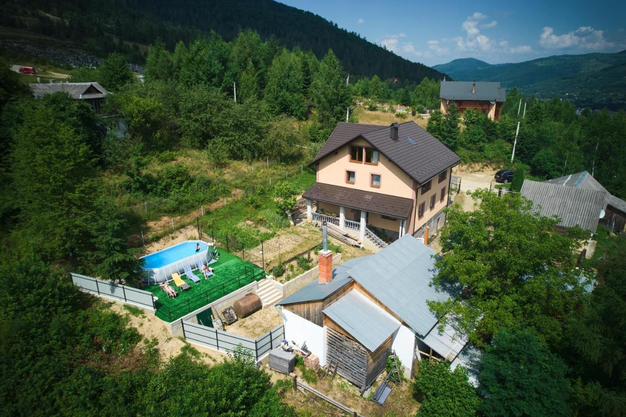 Gazdіvska Hata Guest House Yaremtche Extérieur photo
