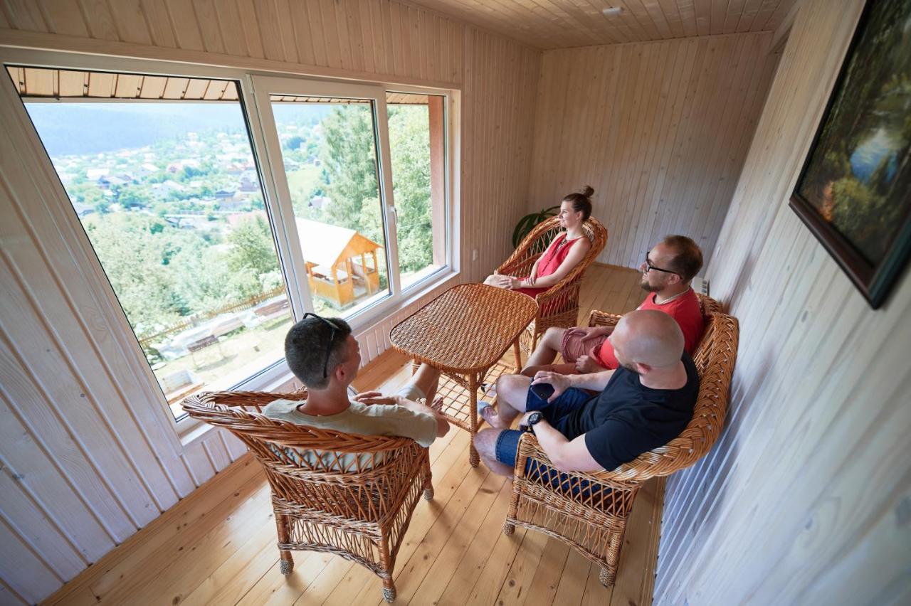 Gazdіvska Hata Guest House Yaremtche Extérieur photo