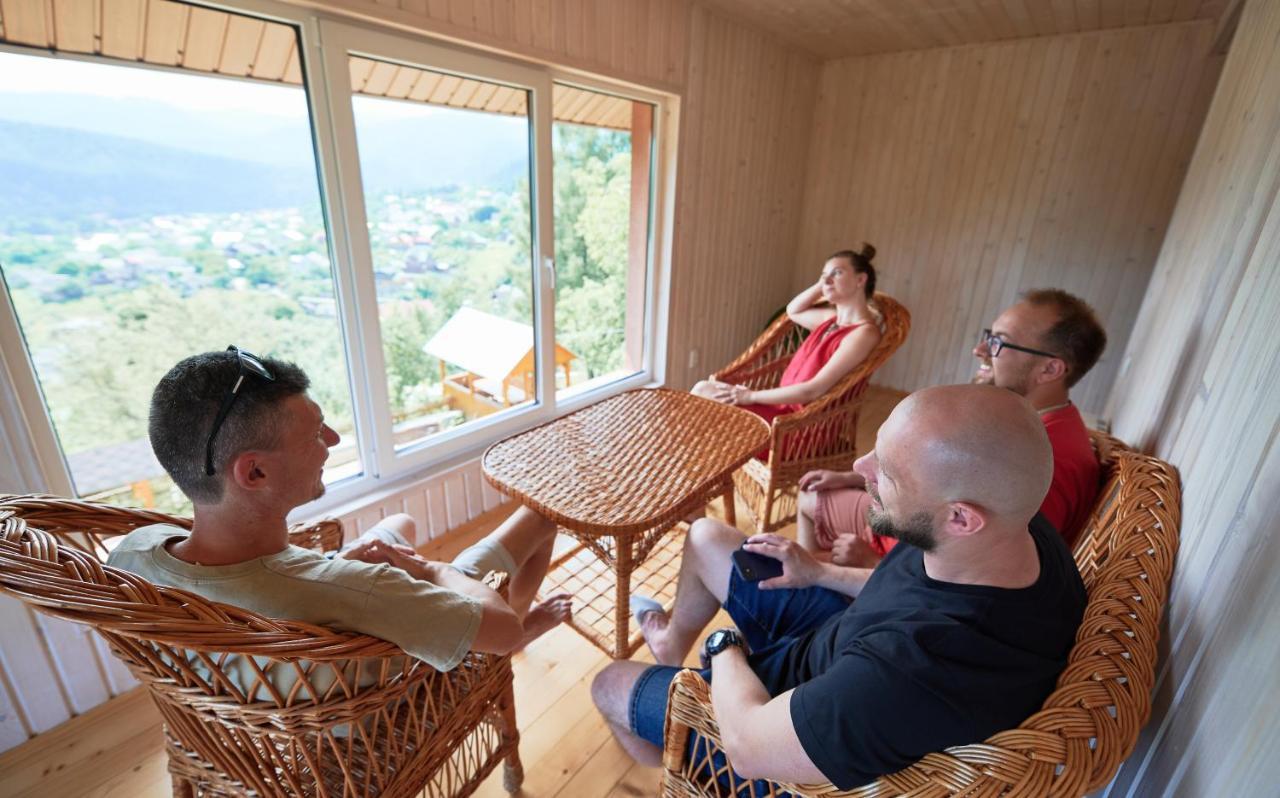 Gazdіvska Hata Guest House Yaremtche Extérieur photo