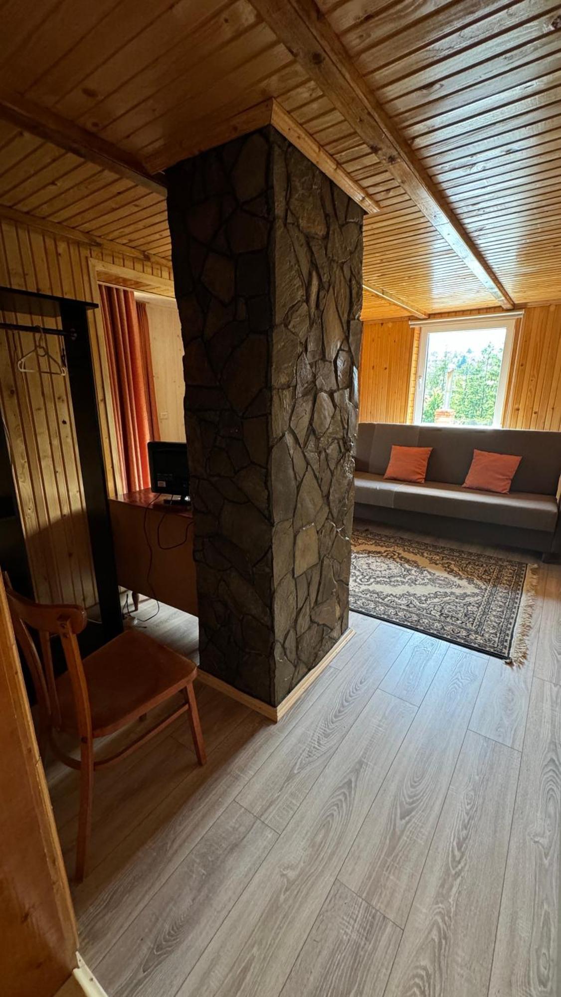 Gazdіvska Hata Guest House Yaremtche Extérieur photo