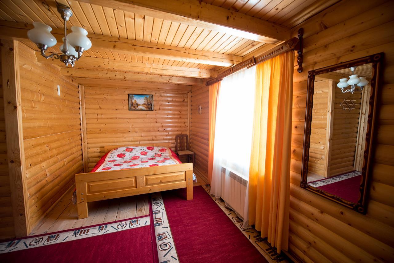 Gazdіvska Hata Guest House Yaremtche Extérieur photo