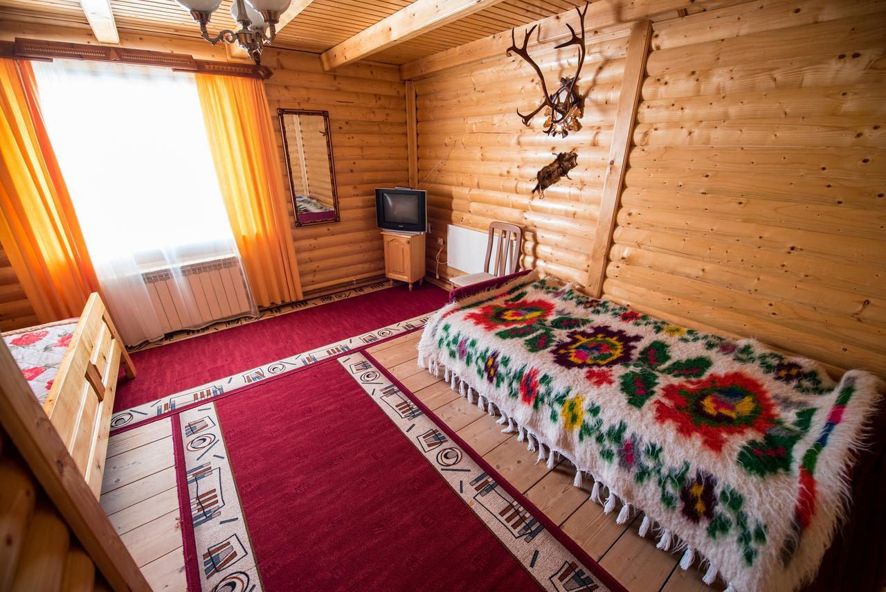 Gazdіvska Hata Guest House Yaremtche Extérieur photo